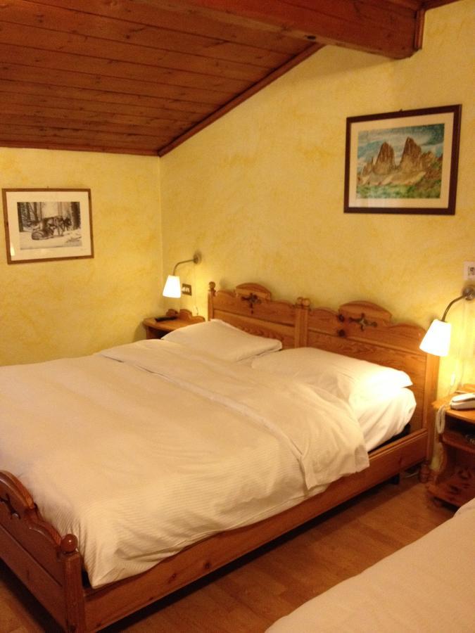 Meuble Villa Neve Cortina dʼAmpezzo Exterior foto