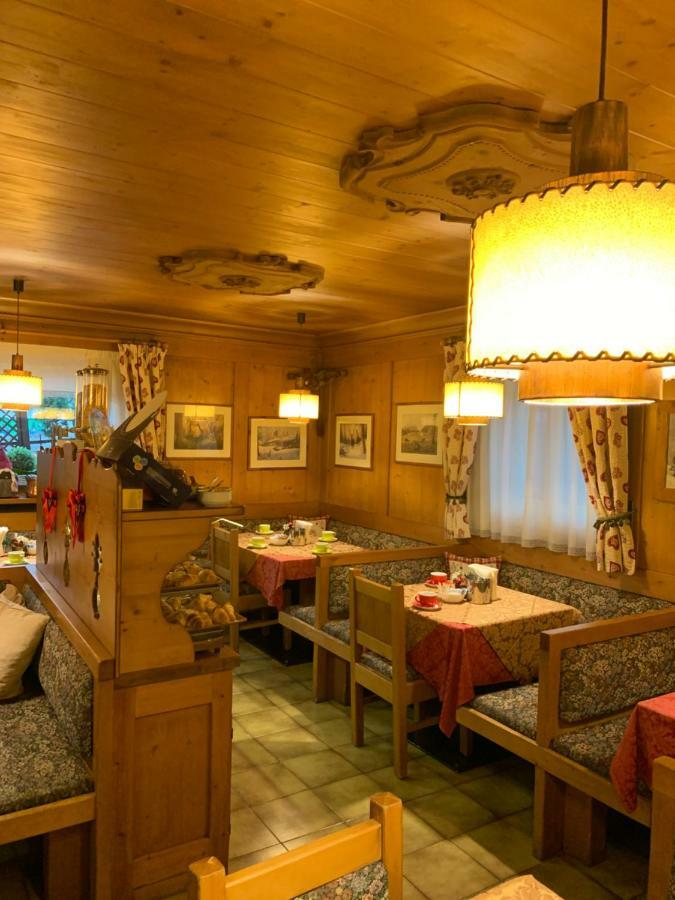 Meuble Villa Neve Cortina dʼAmpezzo Exterior foto